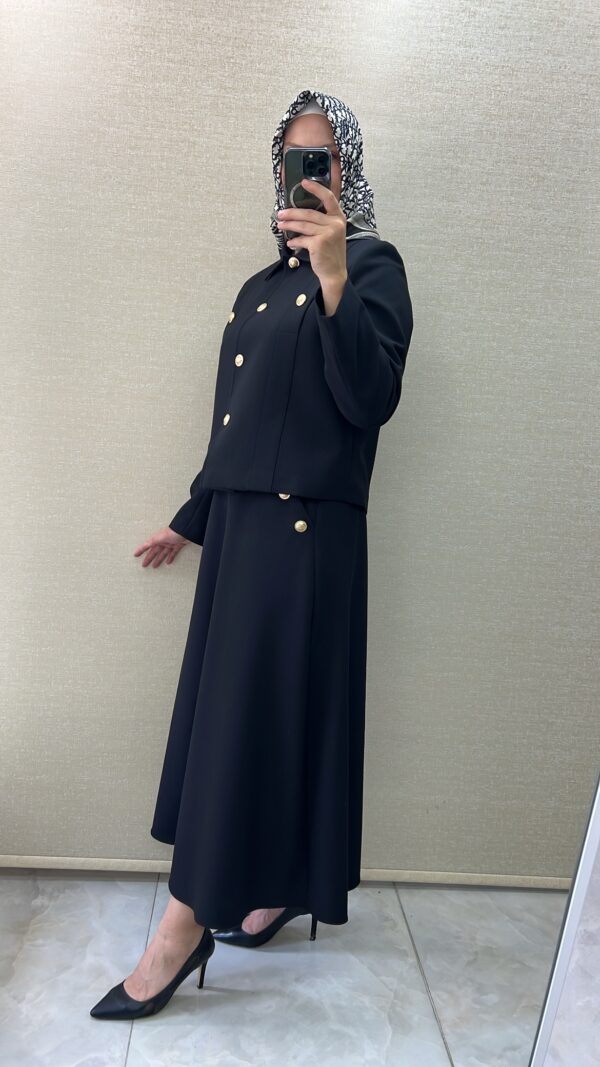 Ghisa Etekli Şık Takım