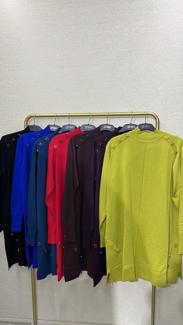 düğme detaylı triko tunik